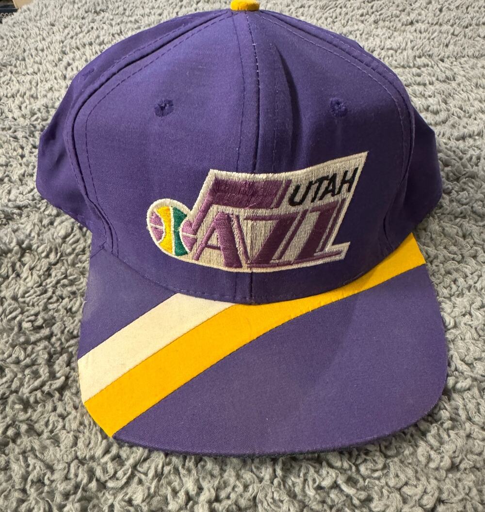 Vintage 90s NBA Utah Jazz Purple Striped Universal Snapback Hat EUC One Size